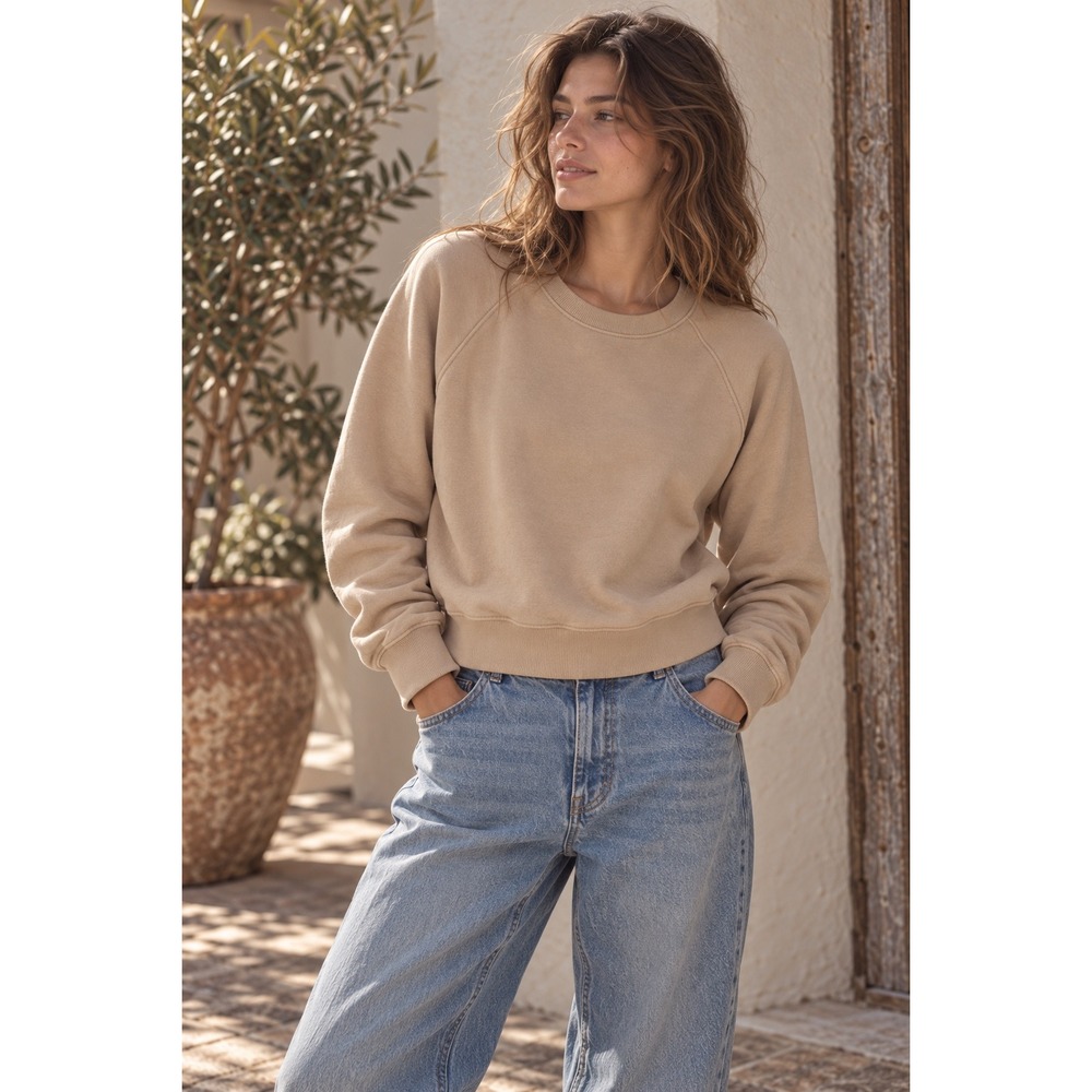 Tna Aritzia Cozy Fleece Perfect Shrunken Sweatshirt Tan Cropped Raglan Large